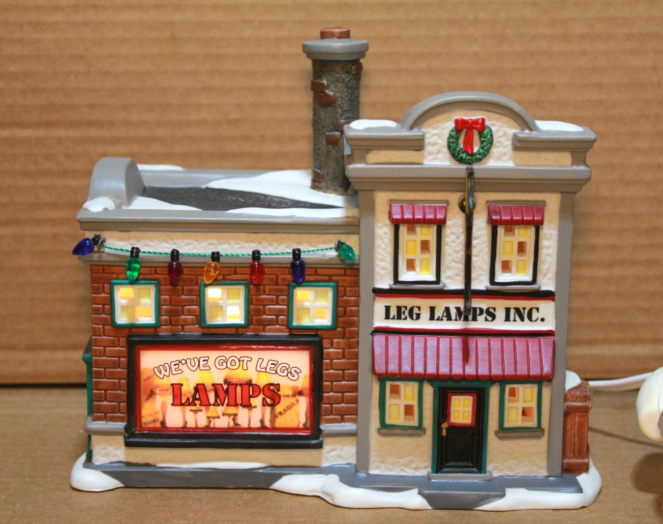 Department 56 A Christmas Story Leg Lamp Factory w/ light Works *READ*