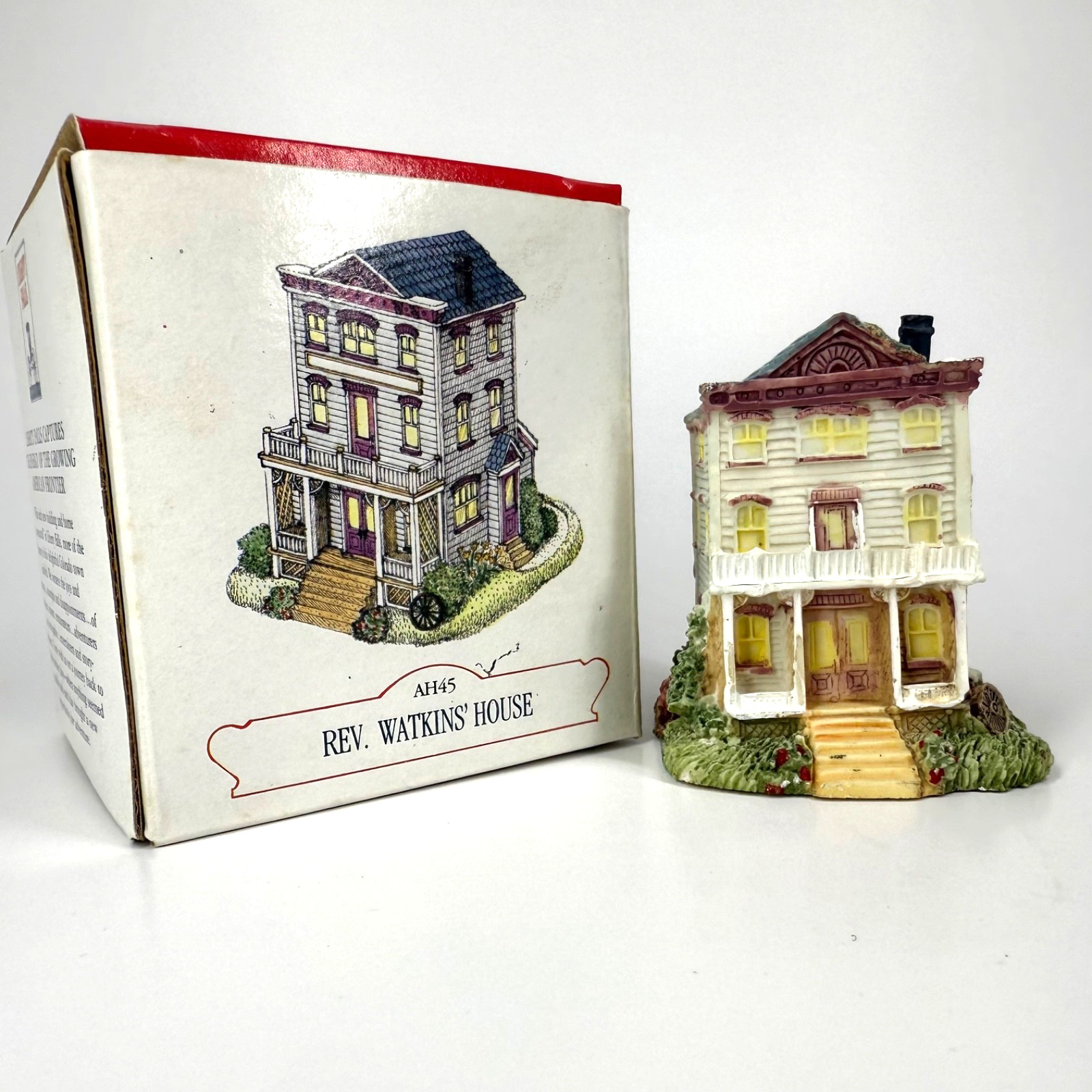 Liberty Falls Reverend Watkins’ House 1994 AH45 Miniature Village