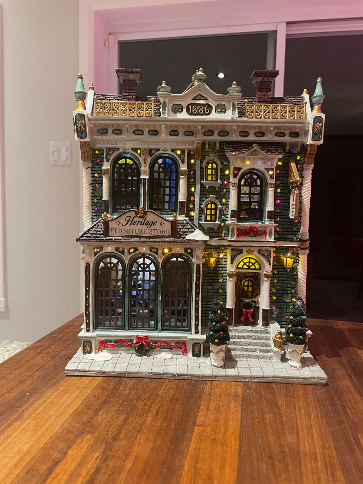 LEMAX Heritage Furniture Store Essex Street Lighted Christmas Village 35842A