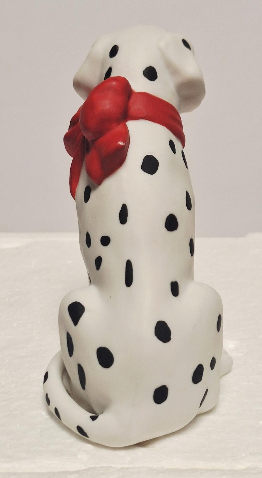 Department 56 Winter Silhouette Dogs Best friend Santa with Styrofoam clamshell