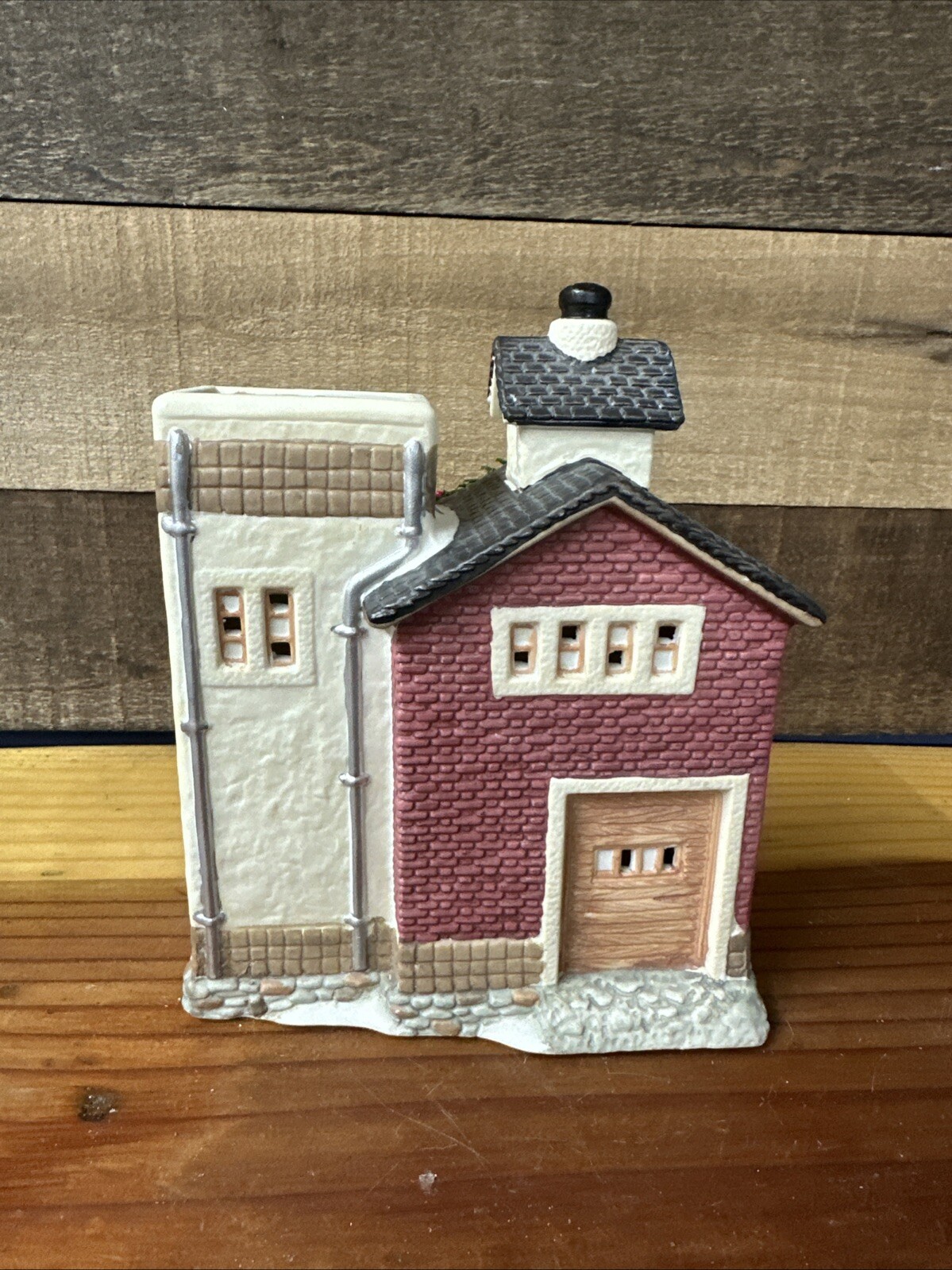1996 Seasonal Specialties Company The Feed Mill village
