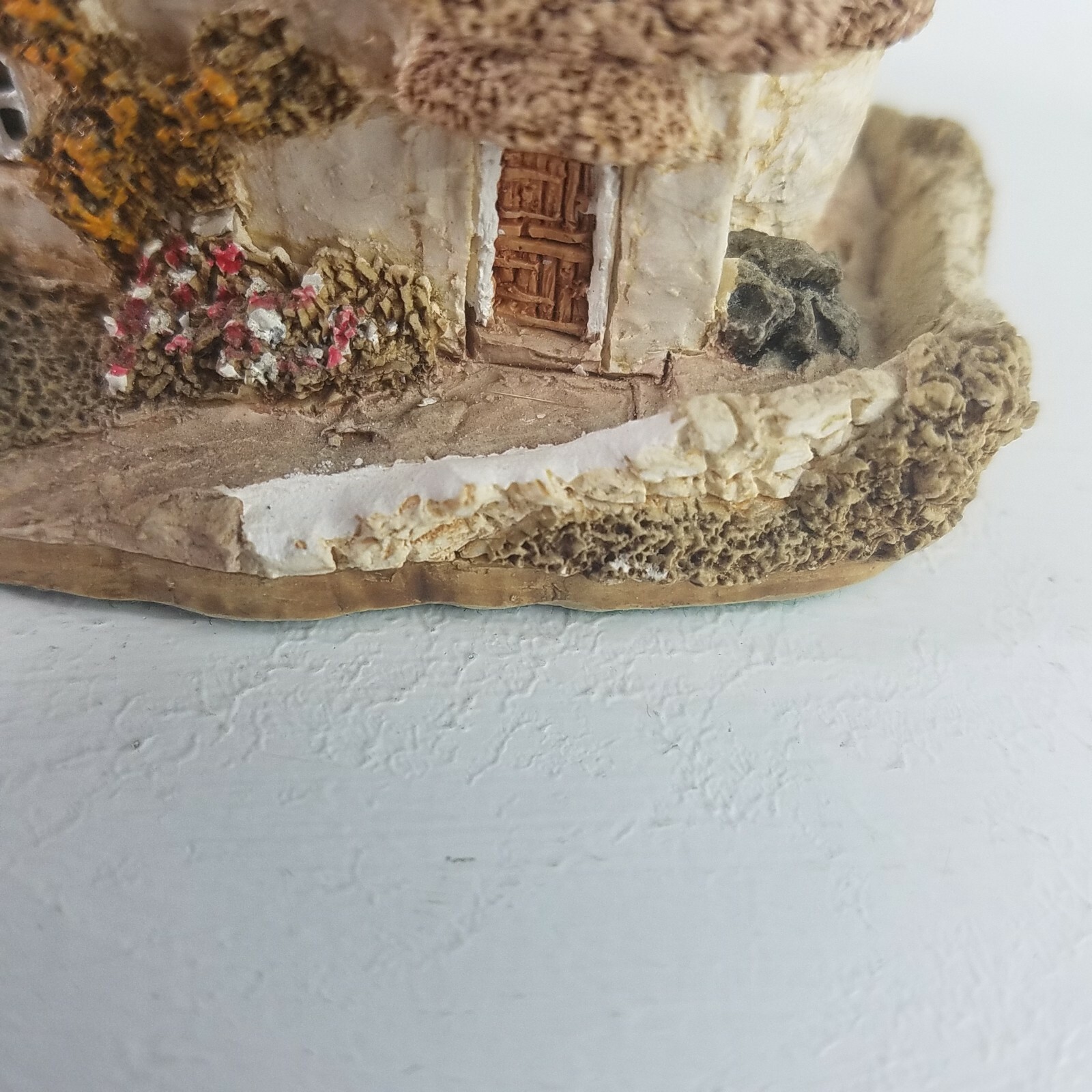 Lilliput Lane Clover Cottage Miniature Grandmacore Cozy Collection w/ Deed & Box