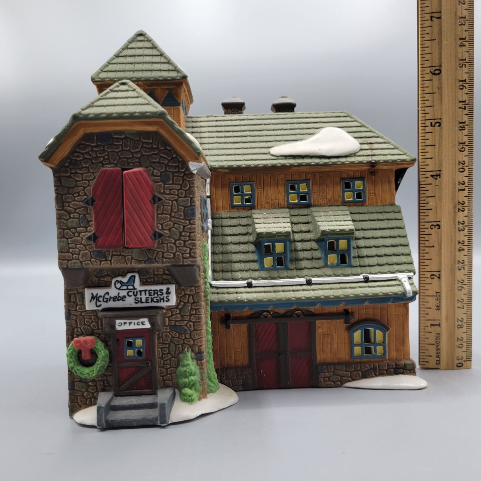 Vtg Dept 56 Heritage Village “McGrebe Cutters & Sleighs” Lighted House Porcelain