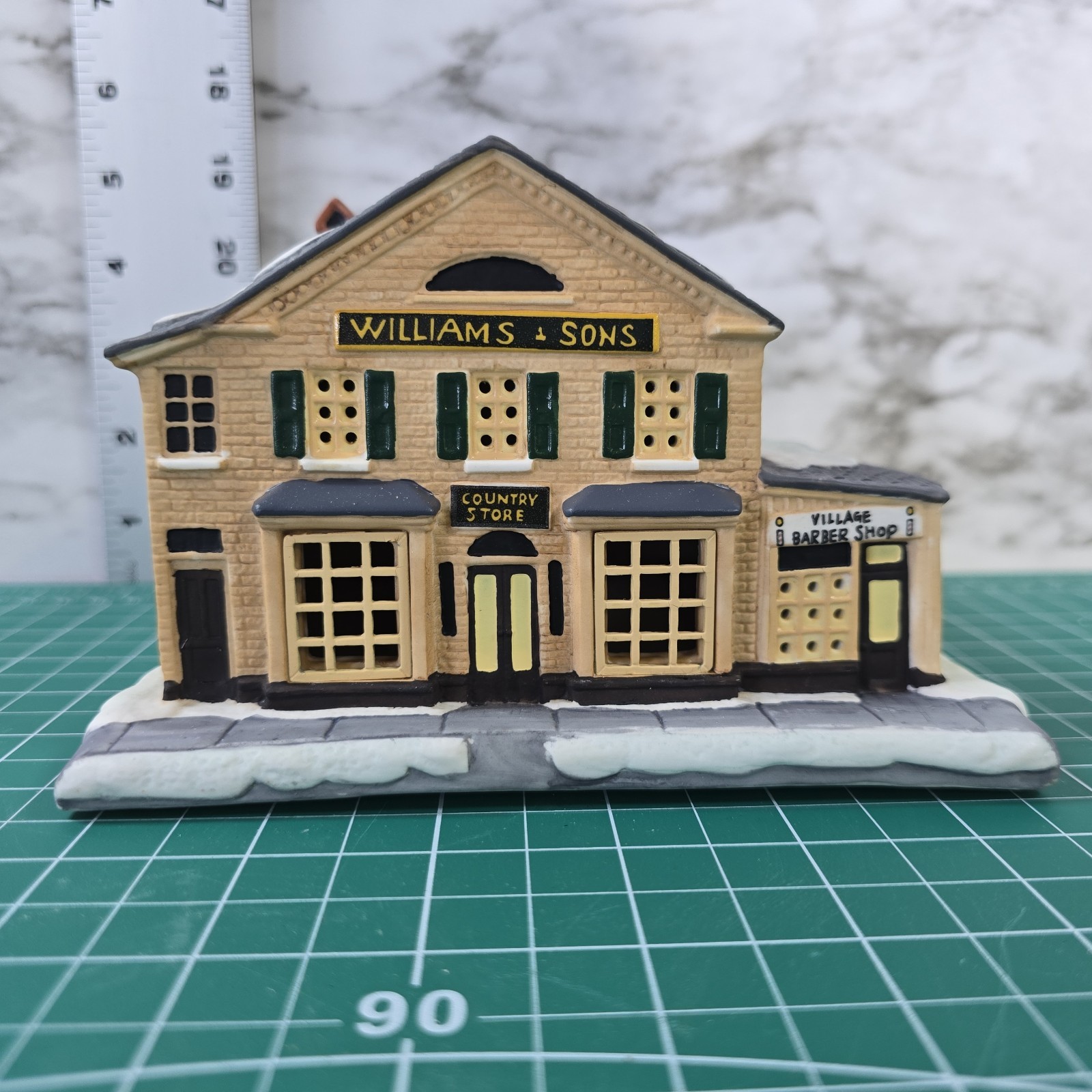 Hawthorne Village – Rockwell’s Christmas in Stockbridge – “The Country Store”
