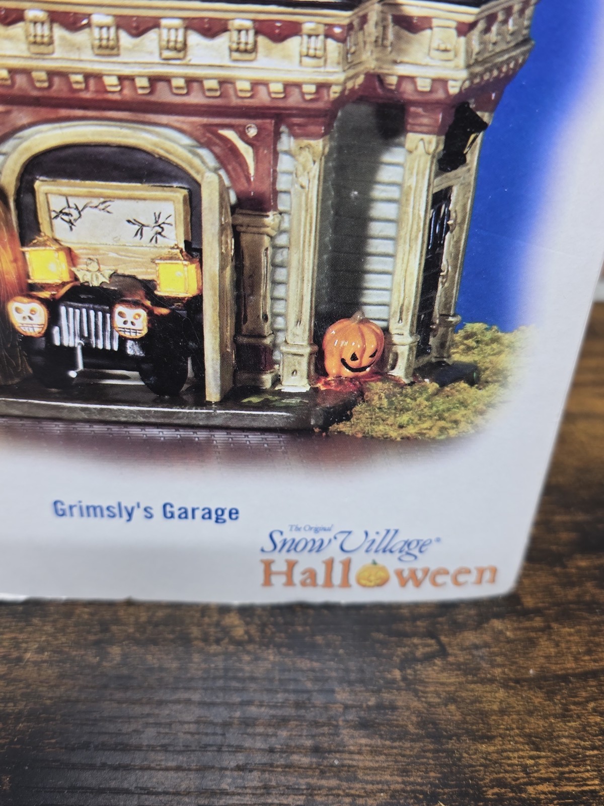 Vintage 2005 Dept 56 Halloween Village Grimsly’s Garage New Unused Retired Works