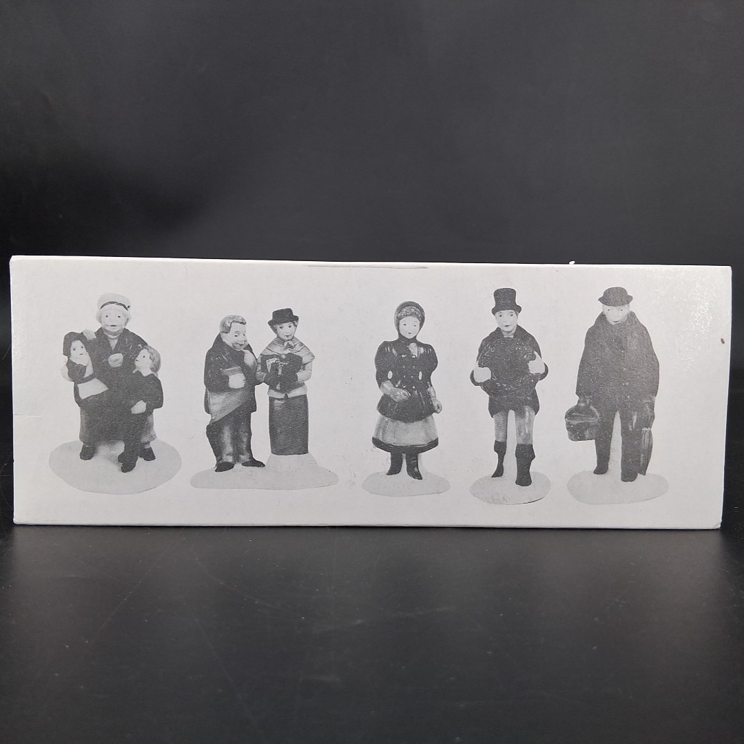 Department 56 1989 Vintage Heritage Village David Copperfield Set Of 5 5551-4