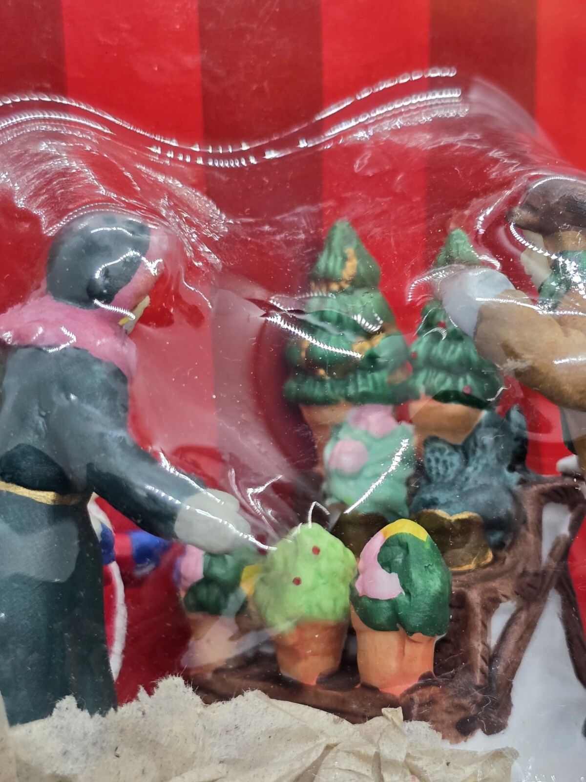 Vtg Caldor Share the Joy Village Accessorie Plant Sale Stand Man Woman Child New