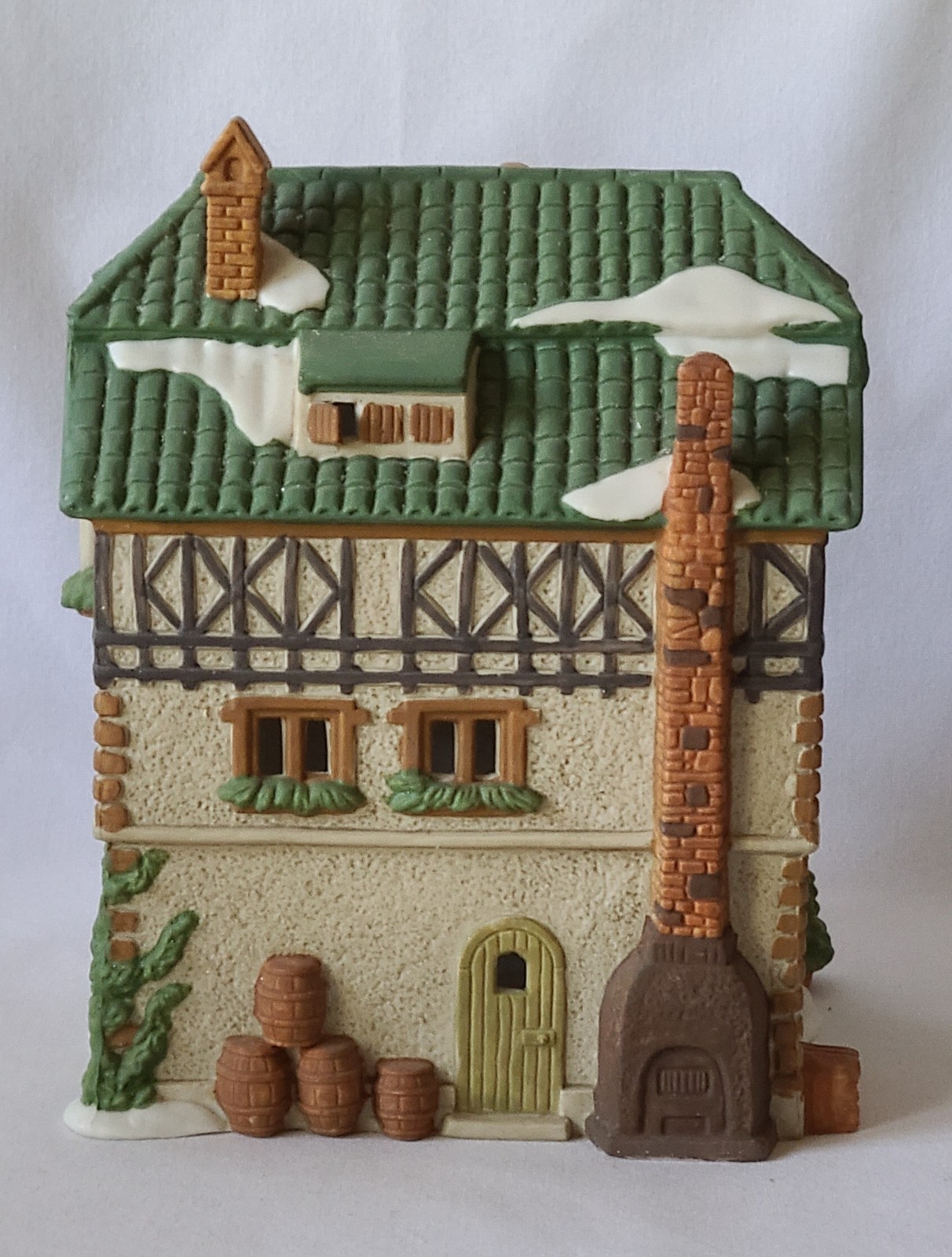 Dept. 56 Alpine Village E Staubr Backer #56.65404 Boxed 1986