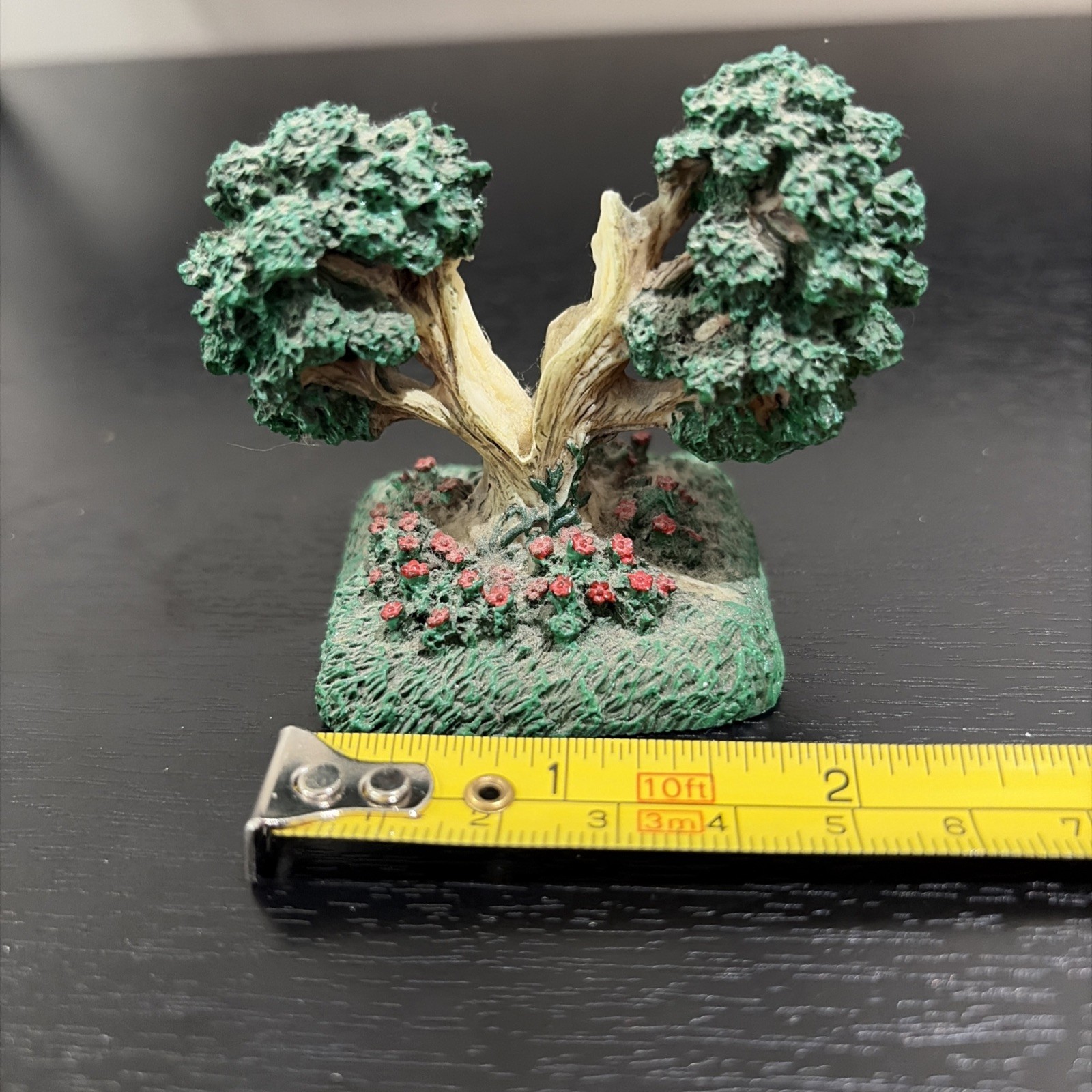Liberty Falls Rosie’s Flower Shop & Oldest Tree AH178 Vintage 1999 Americana