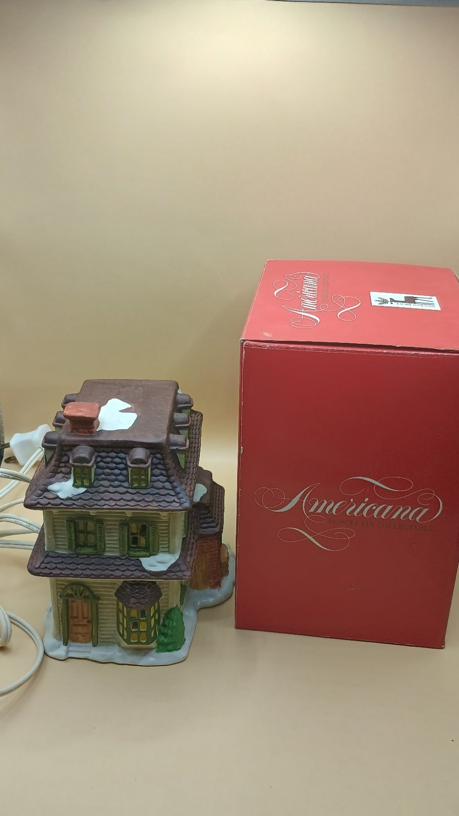 Santa’s Best Americana Porcelain Collectable FAMILY HOME wIth Box – Tested