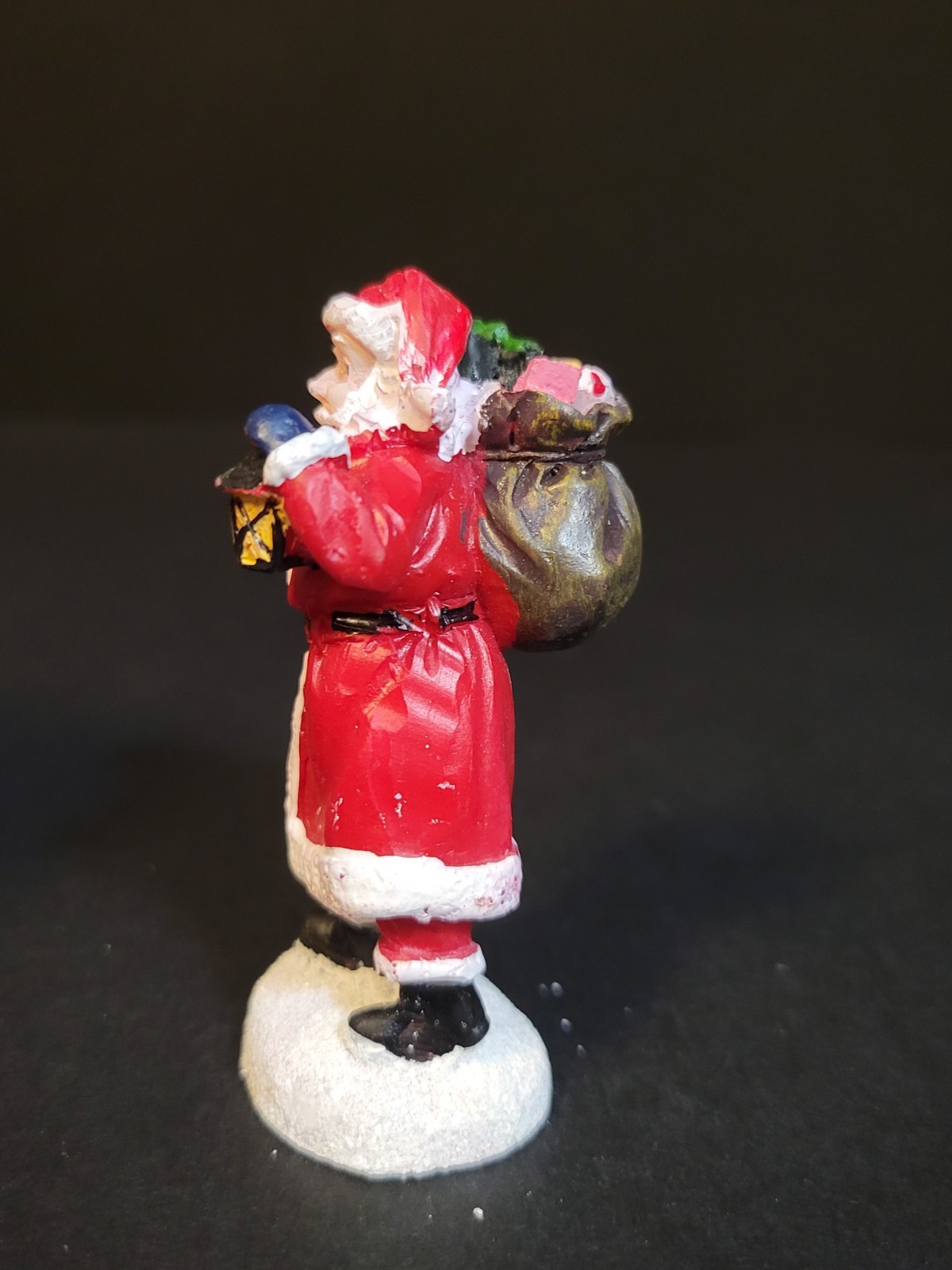 Holiday Time Santas Workbench Christmas Village Santa Claus Bag of Toys Light