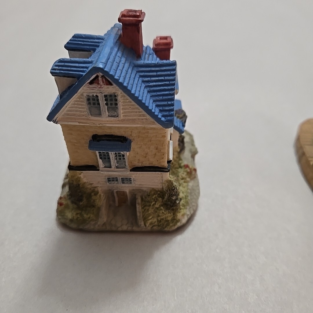 Vtg Mini Liberty Falls 1993 Dr. Stevens Home & Office, Cox Furniture. AH 37 & 38