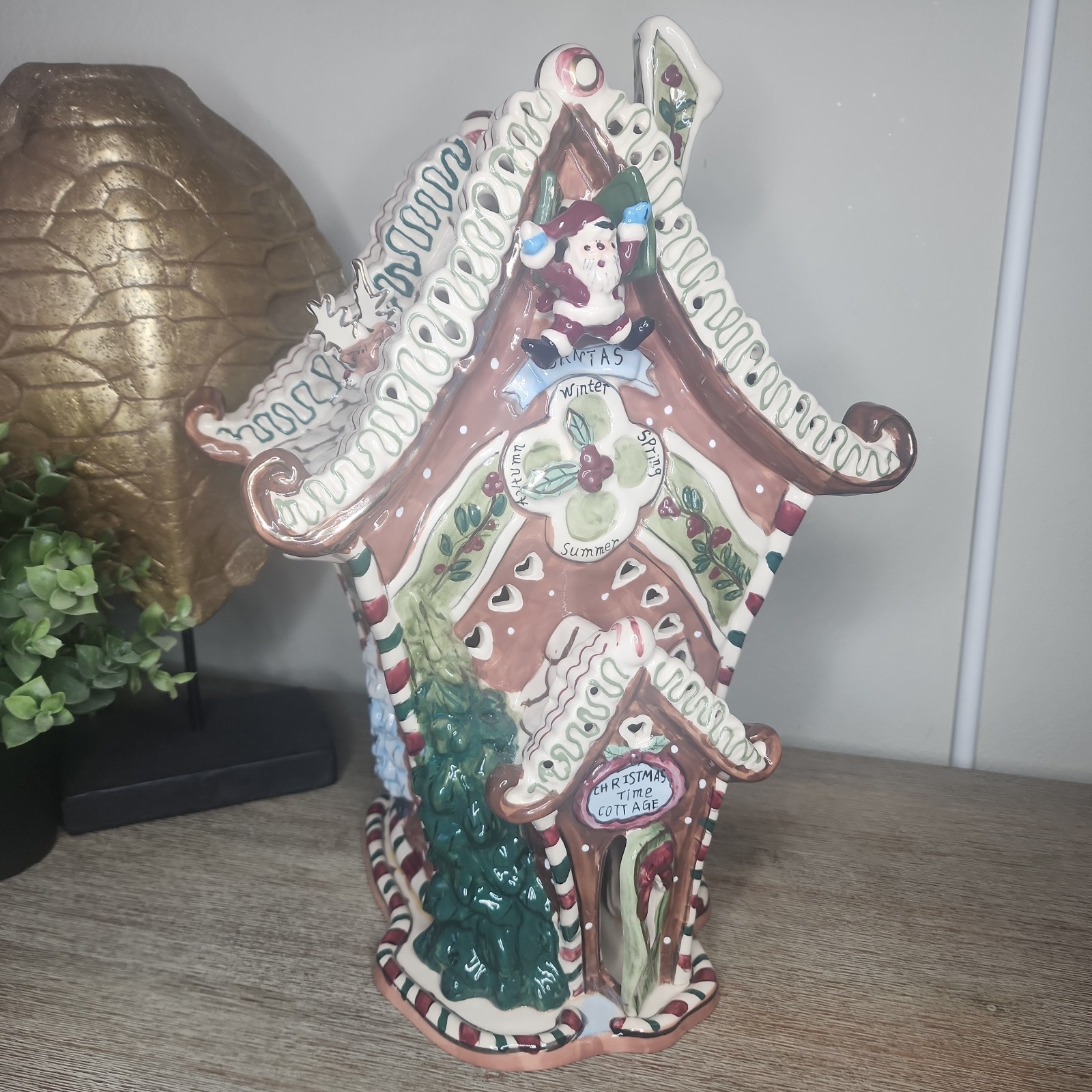 RARE 2009 Blue Sky “Winter House” Gingerbread Heather Goldminc Candle Tealight