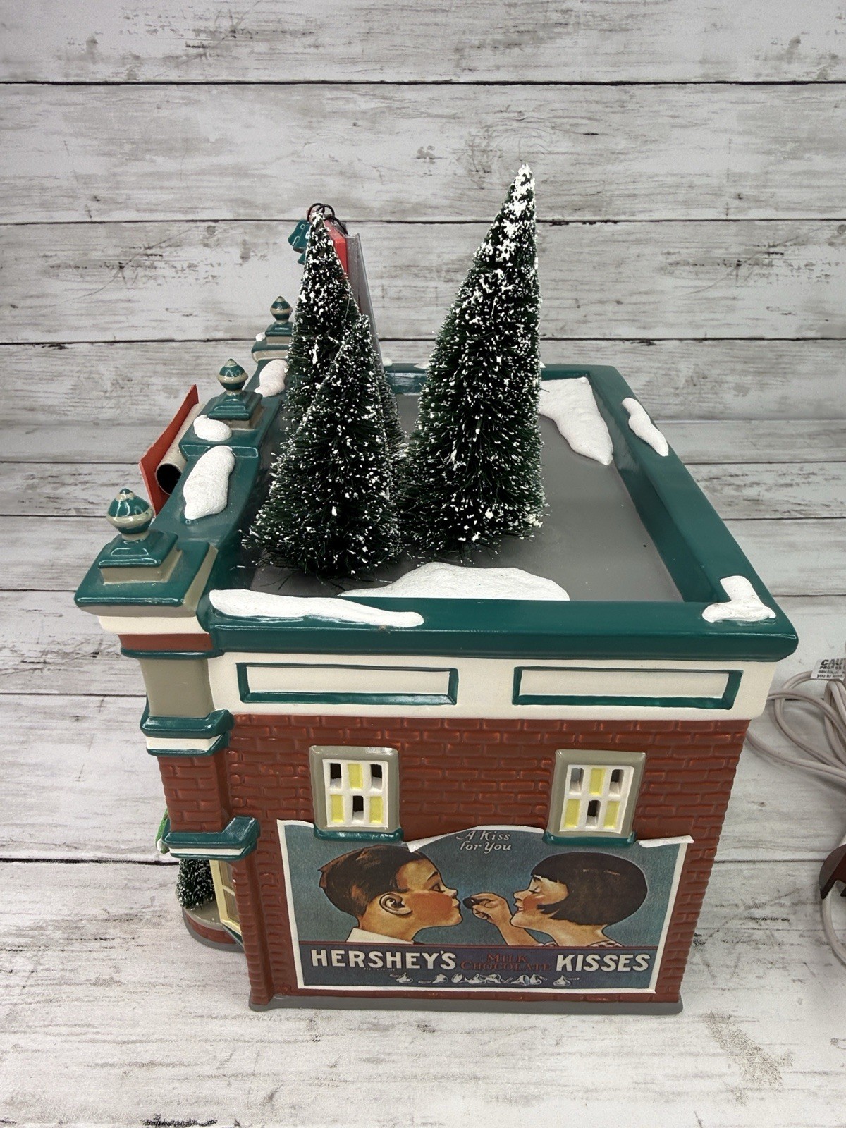 Dept 56 Snow Village “Hershey’s Chocolate Shop” 54913 read description