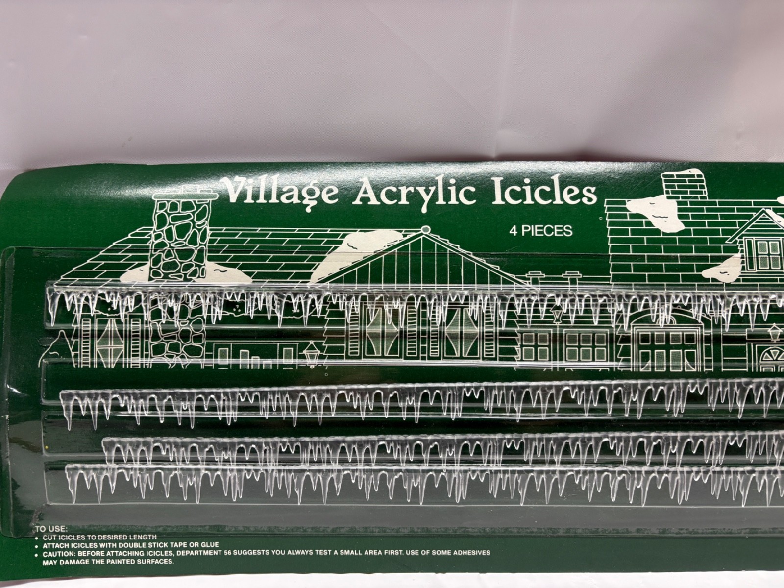 Department 56 Village Acrylic Icicles 4 Pieces #5211-6 NOS