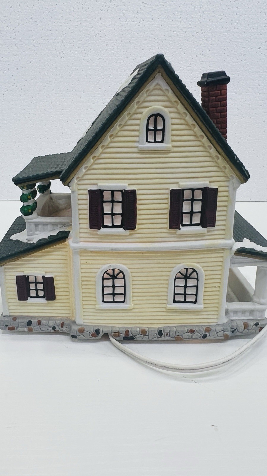 Copperfield Keepsake “Doctor G. Lowenstein ” Porcelain Lighted House Excellent !