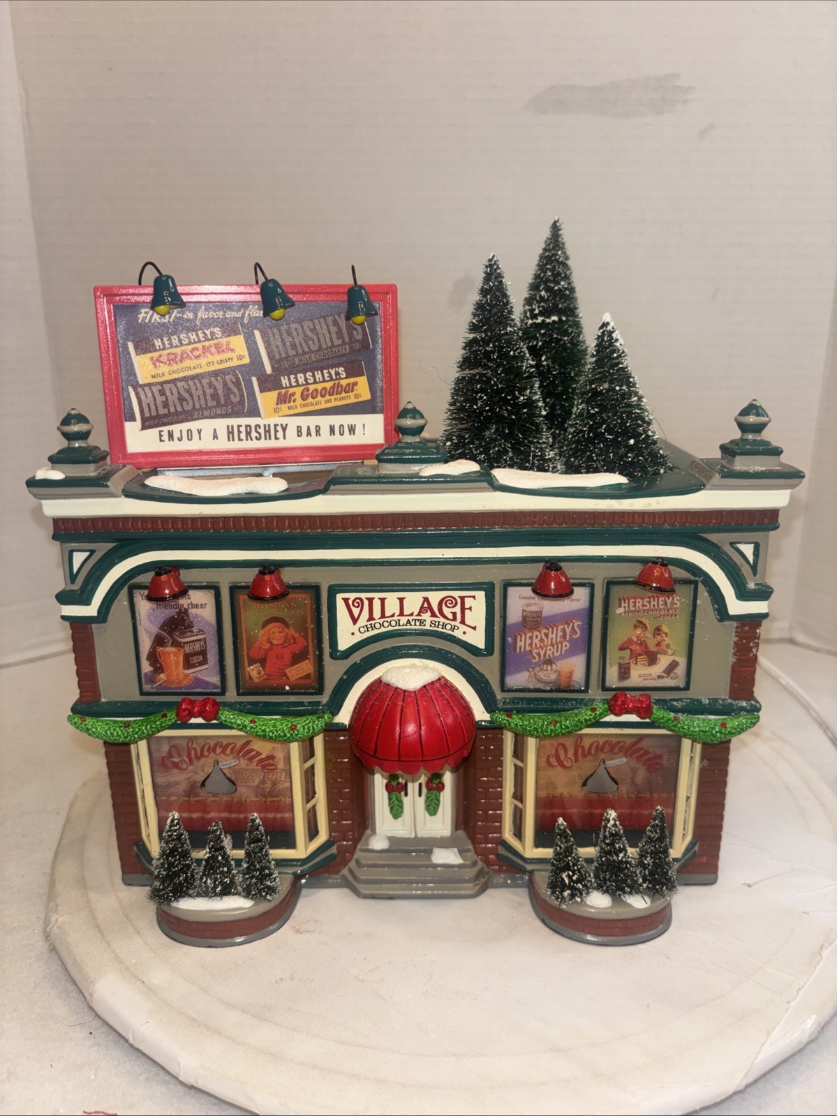 Dept. 56 Snow Village “Hershey’s Chocolate Shop” #54913 RETIRED Item#428