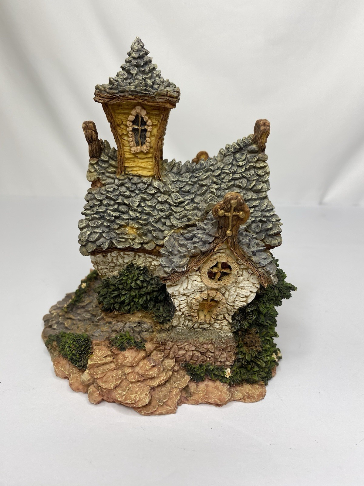 Boyds Bearly-Built Villages Chapel in the Woods 19003 Complete Box COA Bear 2000