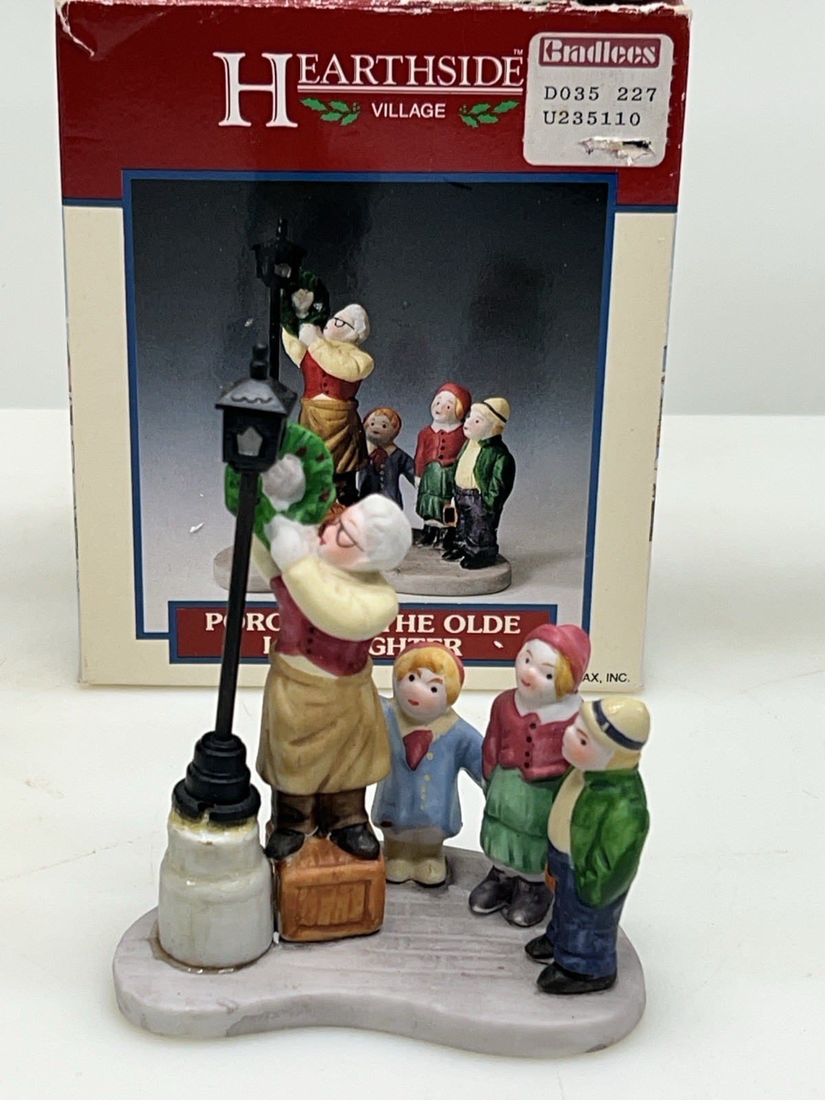 Lemax Hearthside Village “The Old Lamplighter” Porcelain Accessory Retired