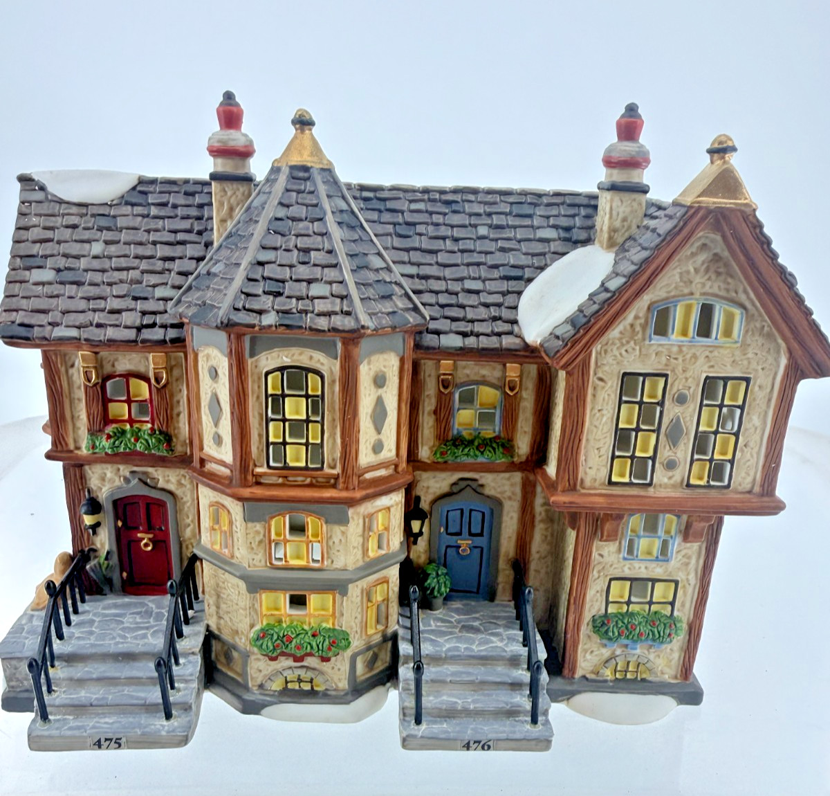 Department 56 Dickens Village Howard Street Row Houses 2004 Lighted Building