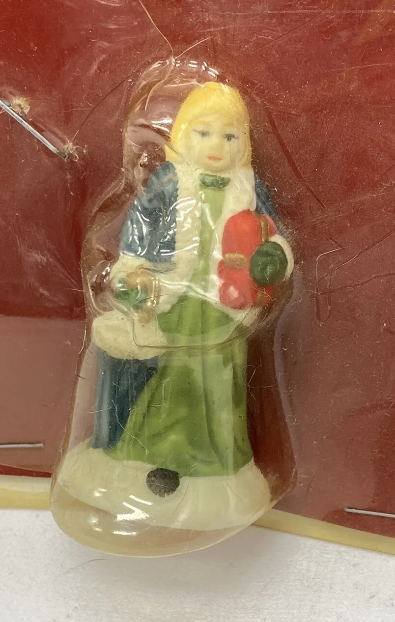 Dickens Collectables Christmas Village Accessory WOMAN Dollhouse F35