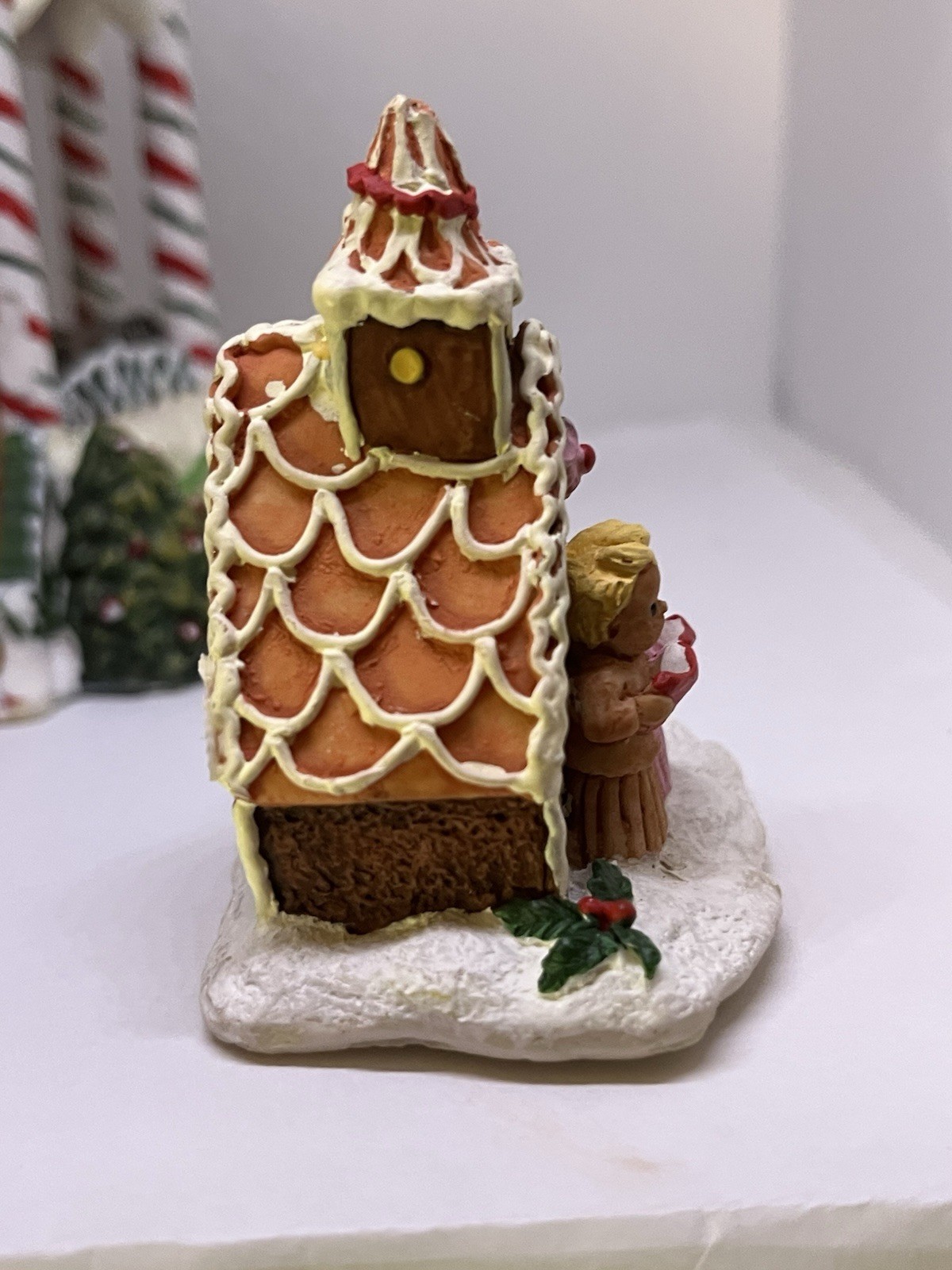 christmas decorations ceramic gingerbread gazebo & house w carolers