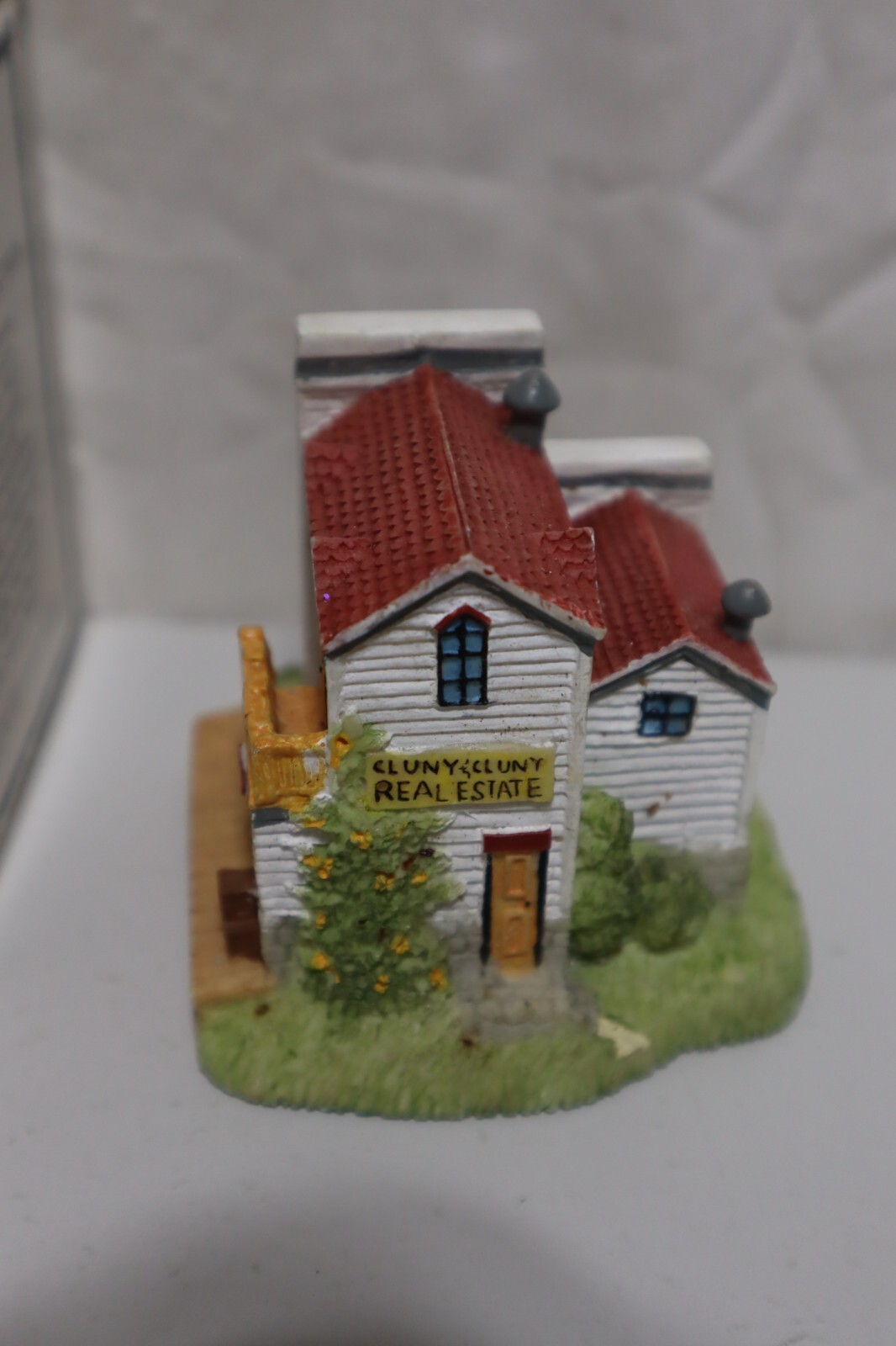 Vtg 1996 Liberty Falls Americana Collection Cluny & Cluny Real Estate AH 102