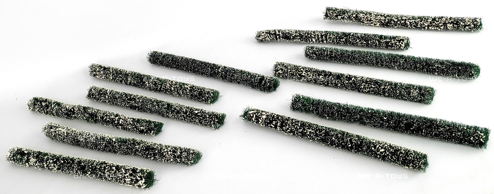 Department 56 Village Accessory Flexible Sisal Hedge Setof3 No 52596 Lotof4