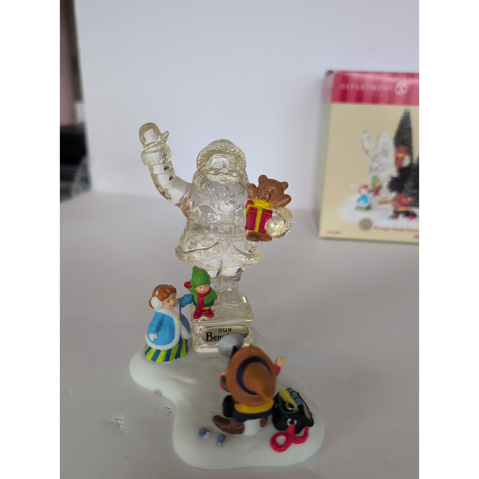 Dept 56 “KRINGLE STREET TOWN SANTA” ICE SCULPTURE #56869 North Pole Retired