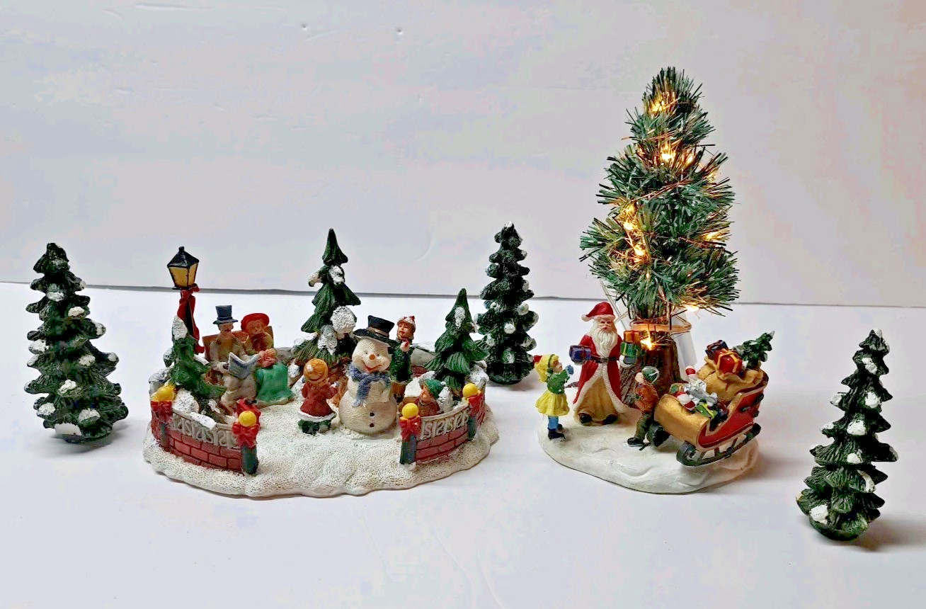 Victorian Village Collectibles~Lit Tree w Santa/Park Scene Resin Figurines Read