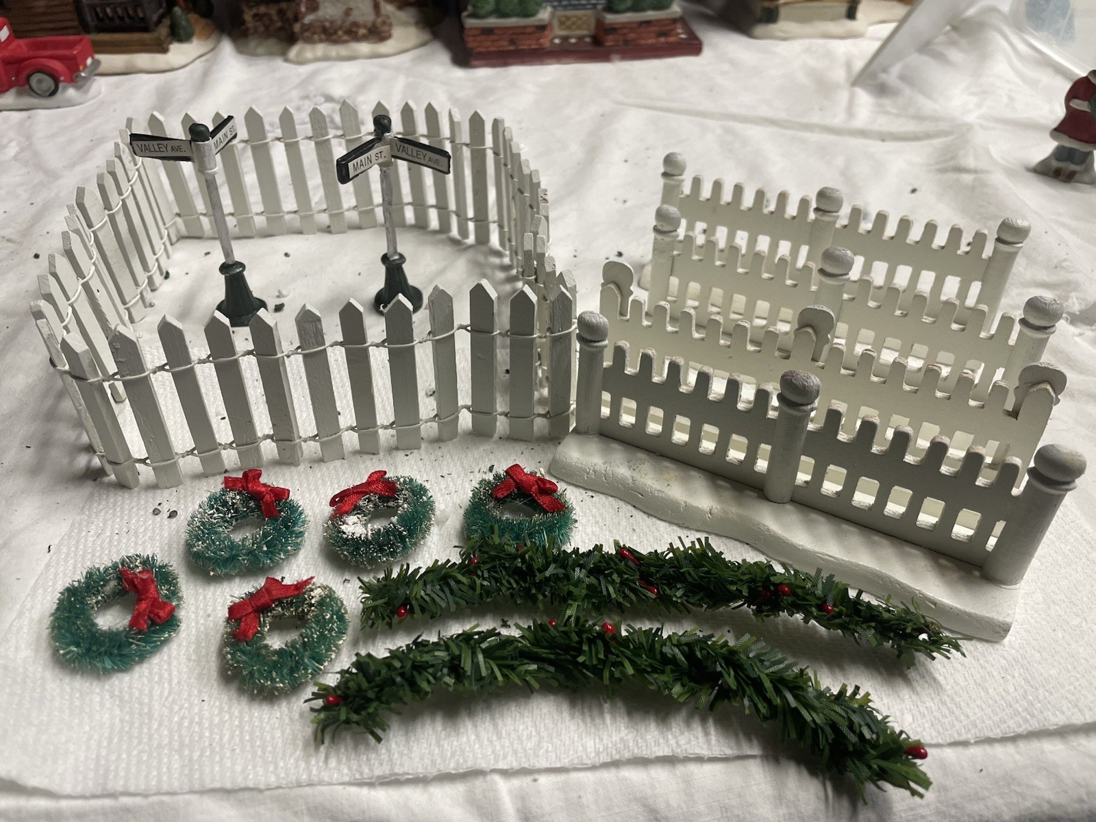 unmarked christmas village accessories