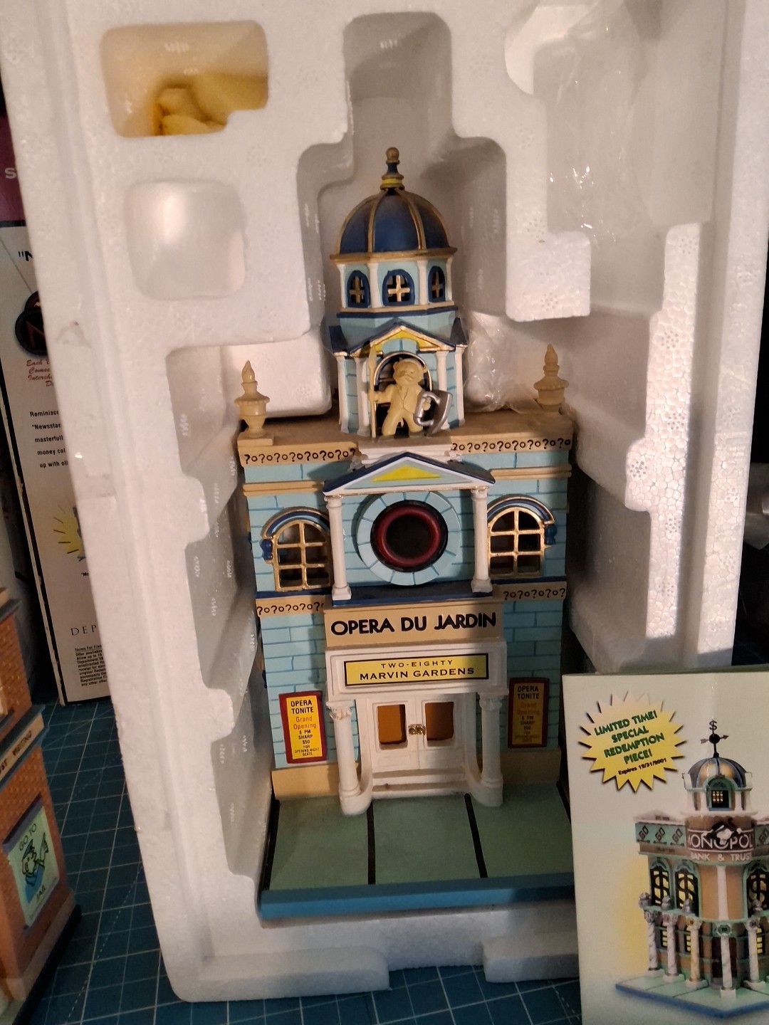 Monopoly City of lights Lot 7 pcs buildings great shape. great under tree