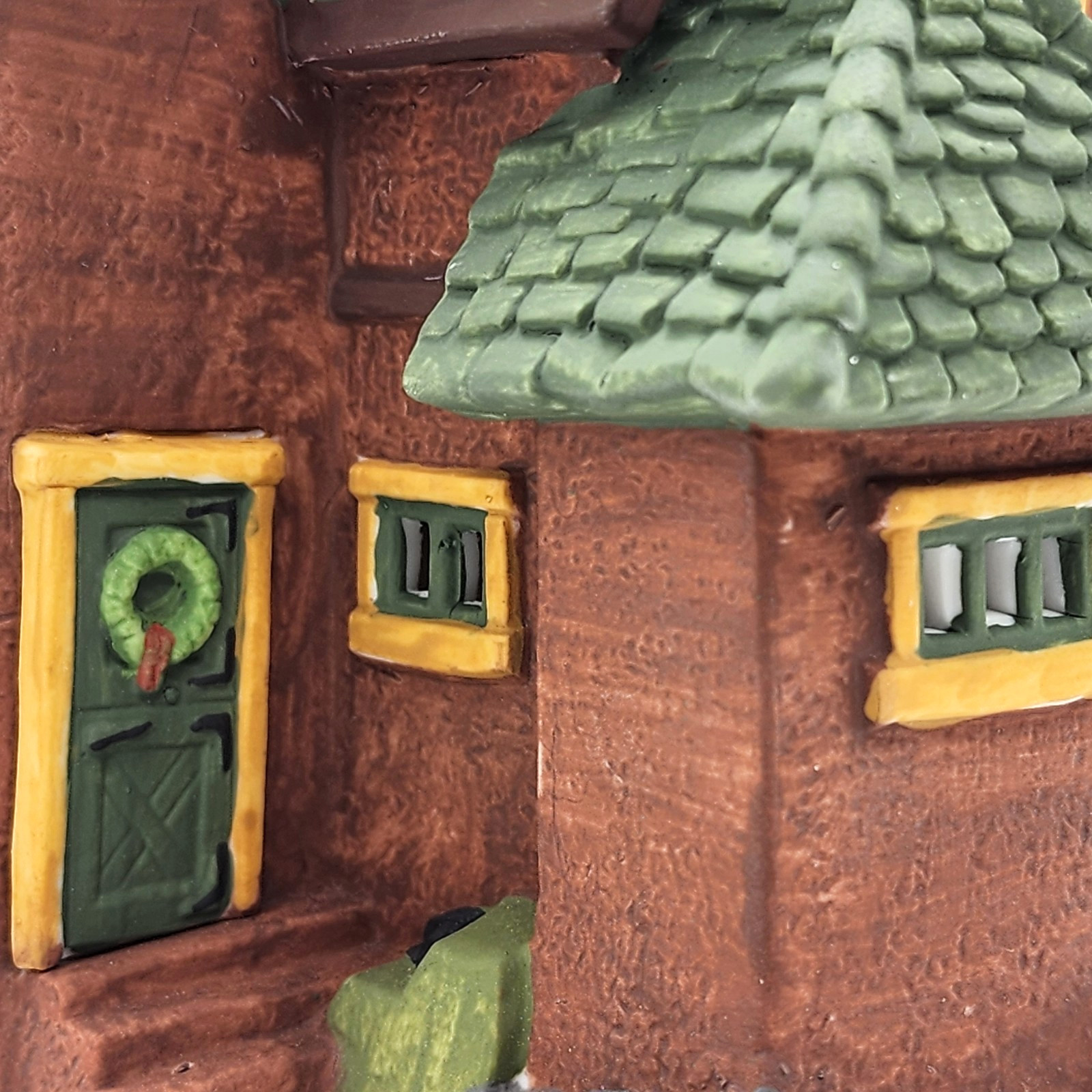 Dept 56 Dickens Village BROWNING COTTAGE 58246 interesting roof cute cottage