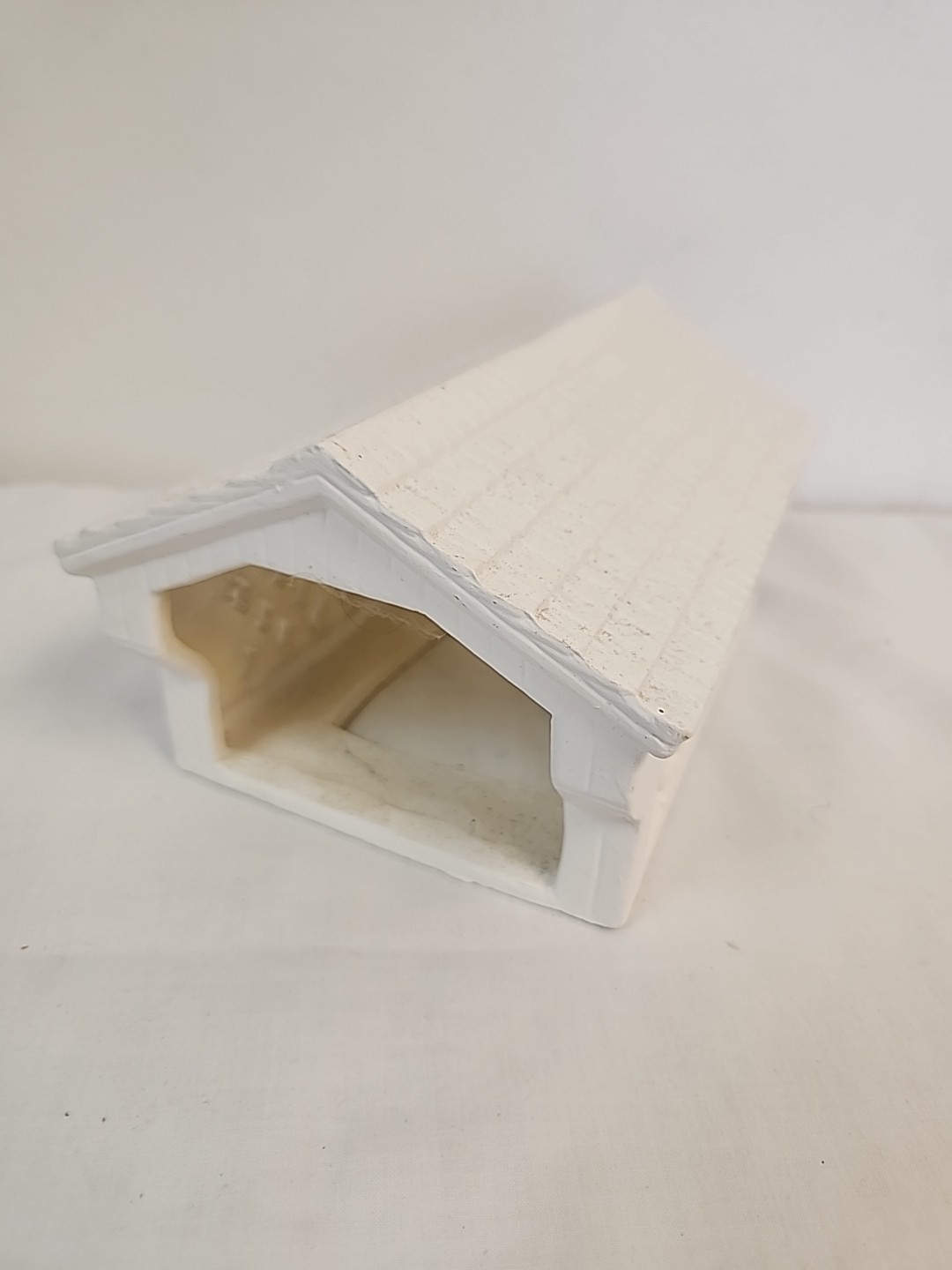 1979 VTG Byron Molds Christmas Village Covered Bridge Ready To Paint DAMAGE