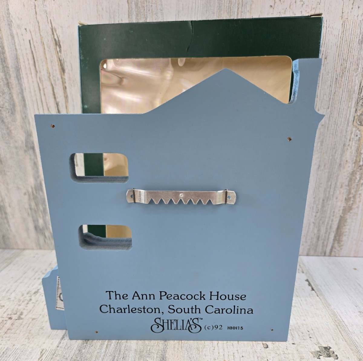 Shelia’s Collectibles Ann Peacock House Charleston SC Key Holder Wall Hanging