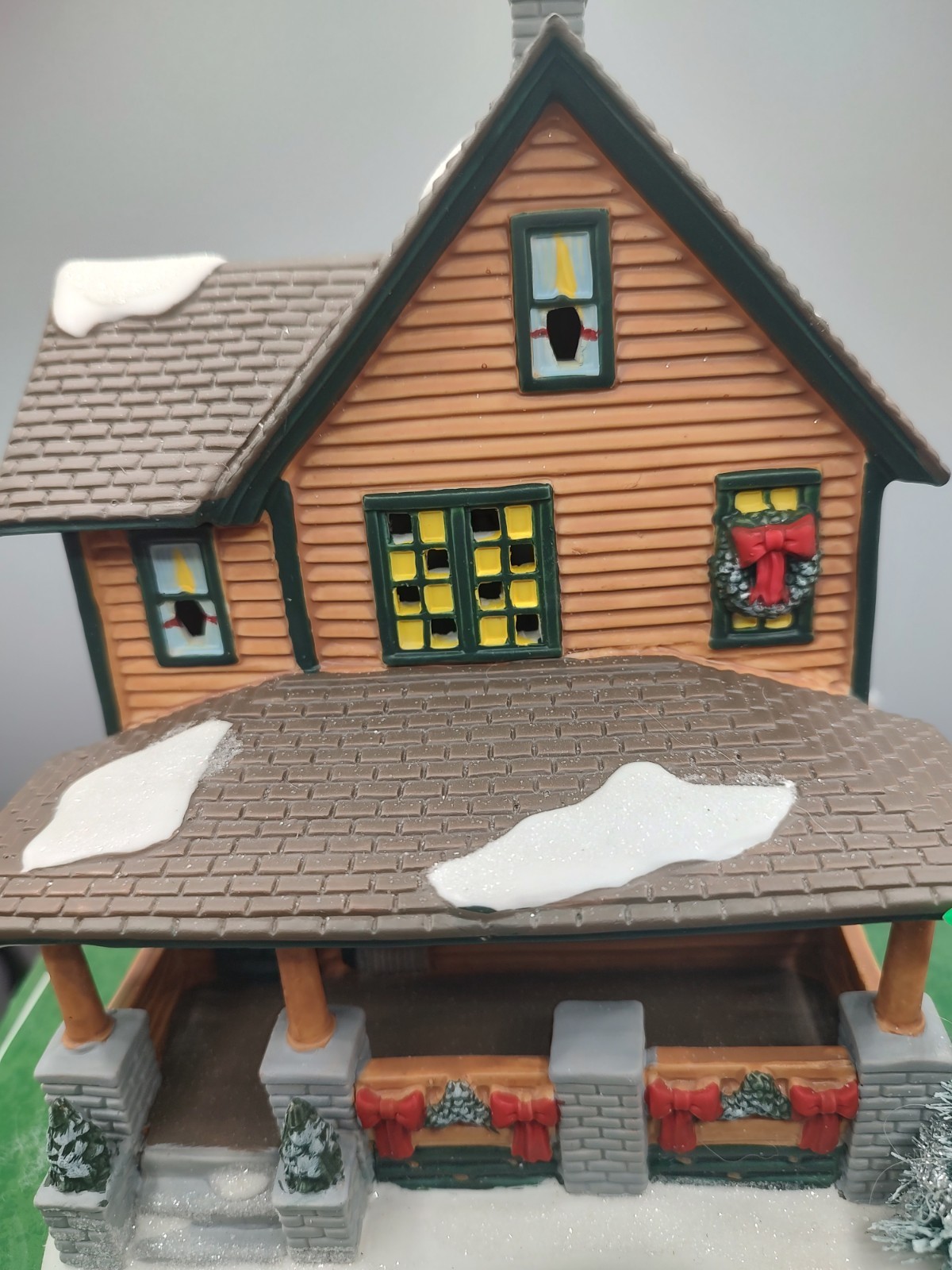 Department 56 A Christmas Story Ralphie’s Lighted House – Multicolor (4029245)