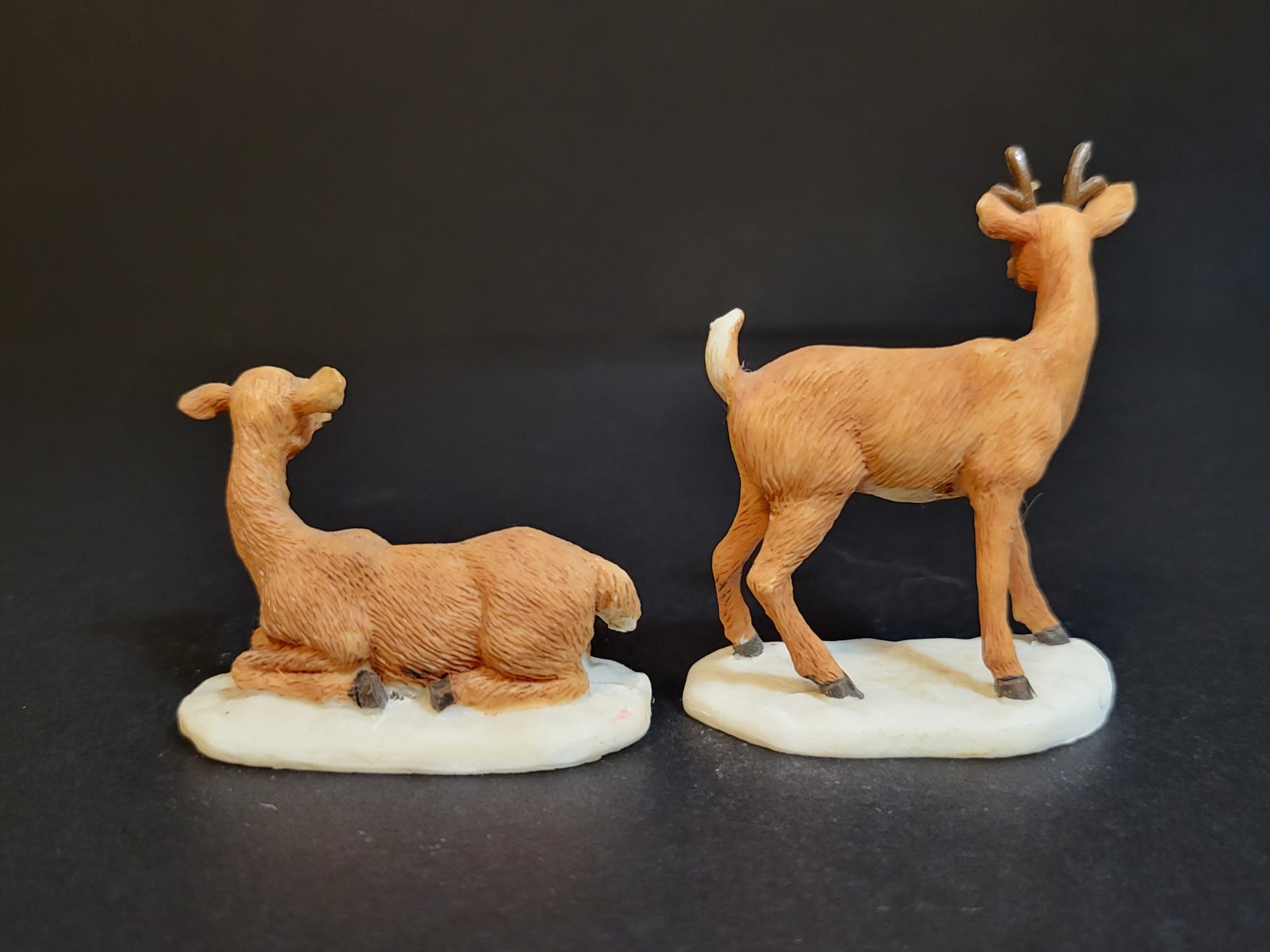 Lemax Christmas Village Town 2PC Deer On Hoof Fawn At Rest Woodland Animals