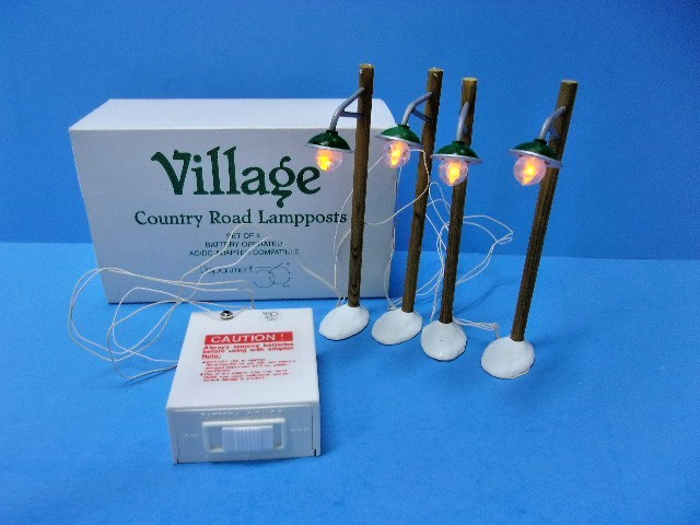 Dept 56 Village Country Road Lampposts Set of 4 Lights #52633 Tested & Working