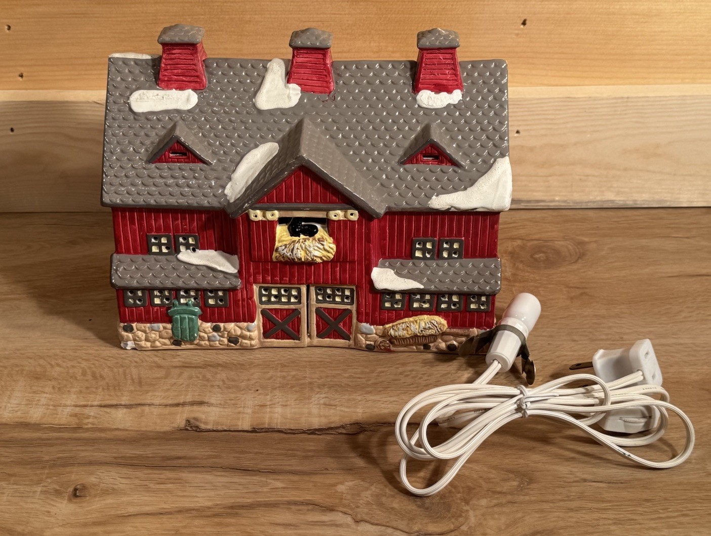 Dept 56 Snow Village 1987 RED BARN #50814 Retired Working Light Farm No Box