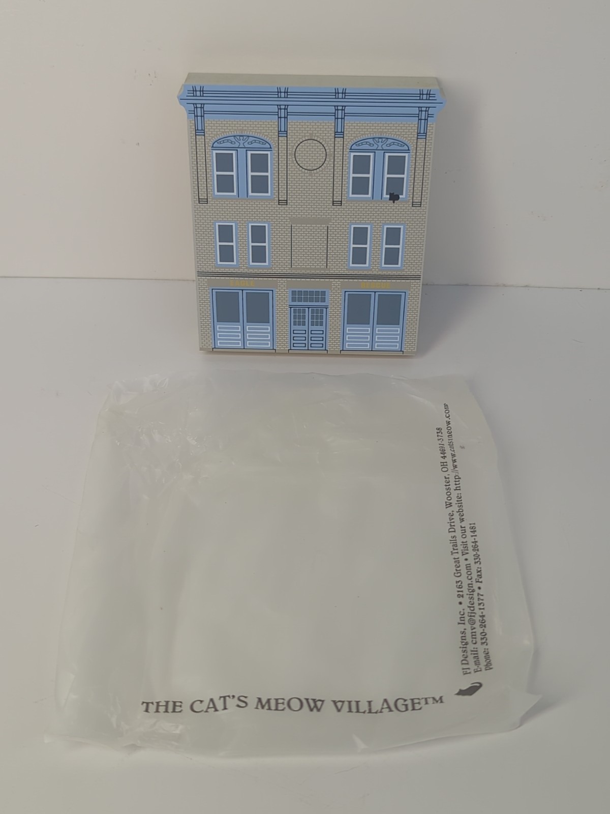 ✨VINTAGE✨ The Cat’s Meow Village – HYDE PARK NY Historic Series – FIREHOUSE