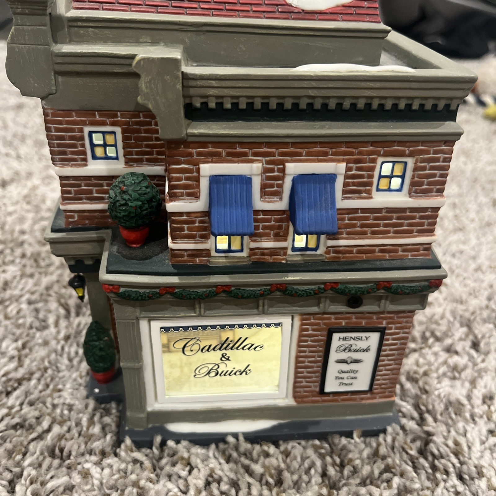 Dept 56 Christmas in the City “Hensley Cadillac & Buick” Shop