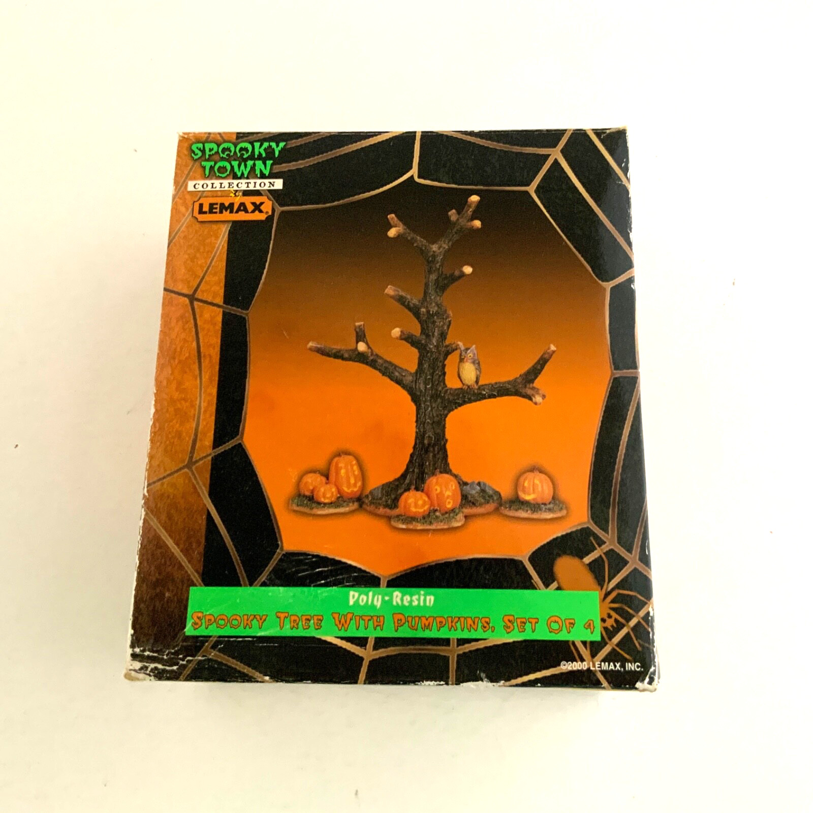 2000 Lemax Spooky Town Collection #03323AM Spooky Tree With Pumpkins Set Of 4