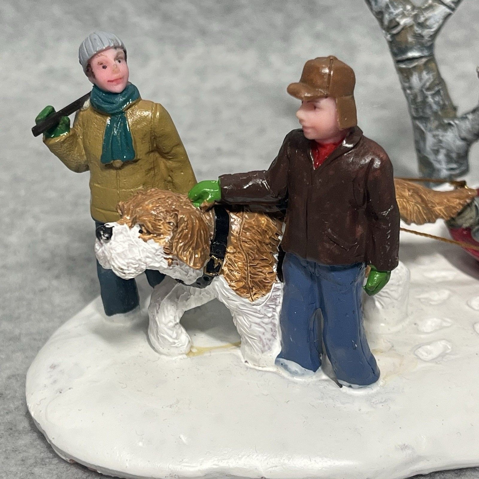 Lemax Christmas Village Mush Holidays Seasons 93761 Table Piece 2009 RETIRED