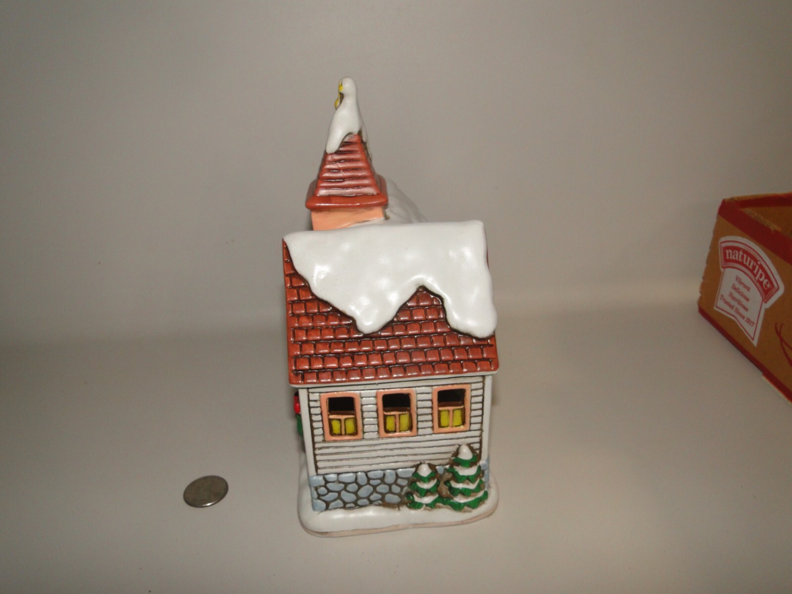 Lefton Ccolonial Vvillage, Church 1987 #06334, Byron Wood, NO BOX
