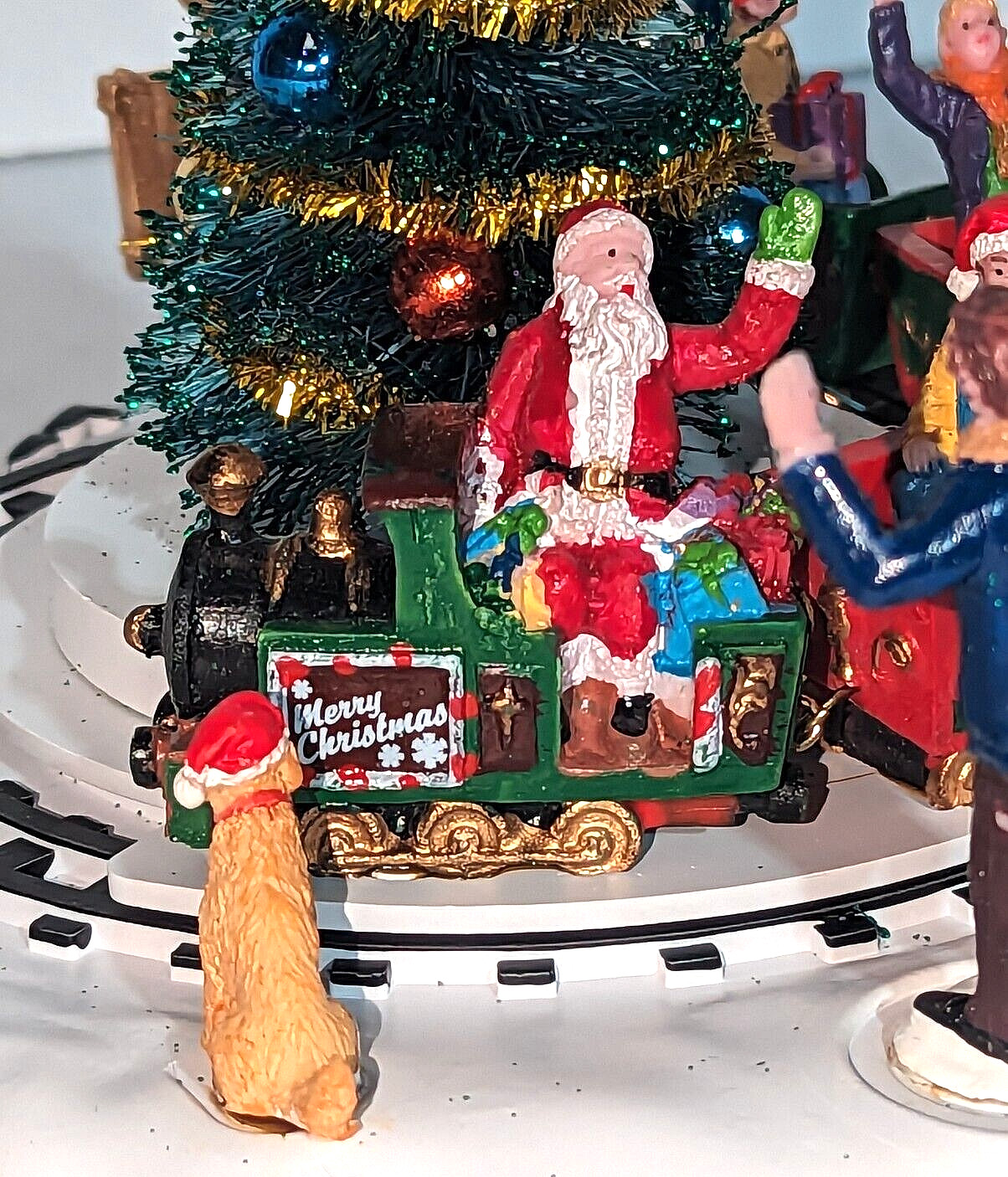 Lemax Santa’s Animated Kiddie Train Rotates Around Christmas Tree North Pole Kid