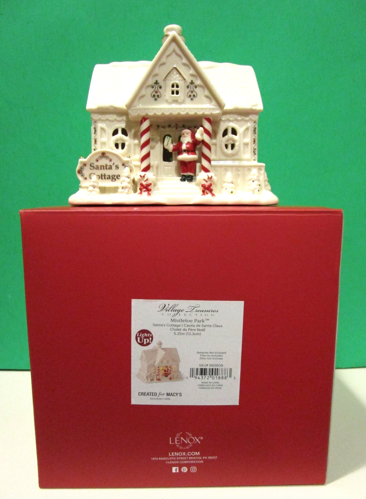 LENOX MISTLETOE PARK SANTA’S COTTAGE HOUSE Village Treasures series – NEW in BOX