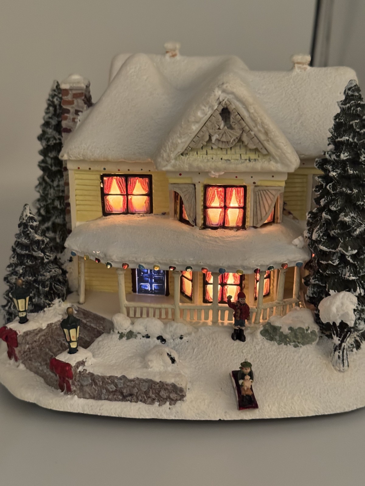 2001 Hawthorne Village Victorian Homestead Thomas Kinkade Lighted w/ COA