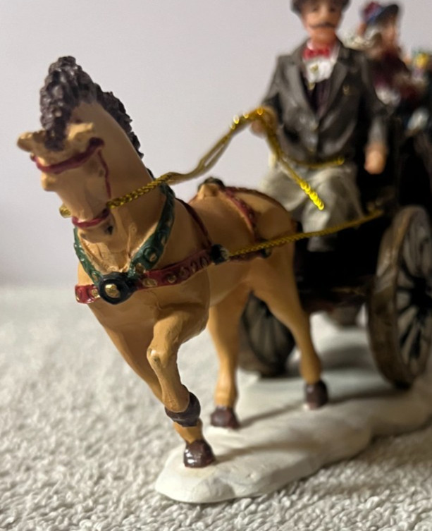 2006 Members Mark Victorian Christmas Village Replacement HORSE DRAWN CARRIAGE