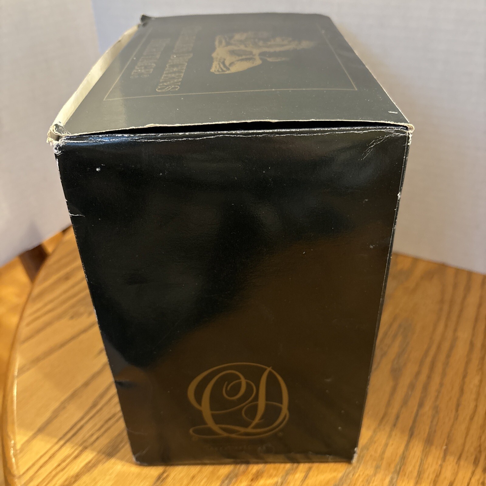 Dept 56 DICKENS VILLAGE 1992 Crown & Cricket Inn 1st Ed. #57509 MINT!