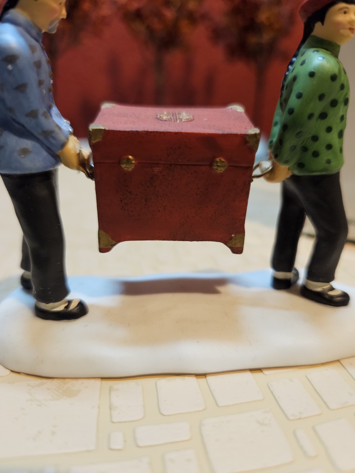 Dept 56 Dickens Village the China Trader 56.58447 With Fine Asian Antiques 58462